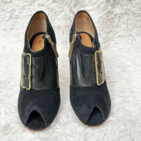 L.A.M.B. Black Peep Toe Leather & Suede Chunky Buckle Ultra High Heel sz 7 M - Picture 3 of 10